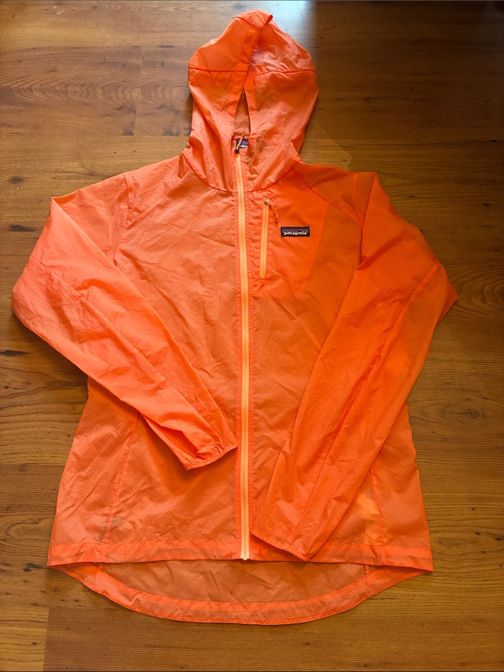 EUC Patagonia Women's Houdini Hooded Packable Windbreaker Jacket - Orange Size L